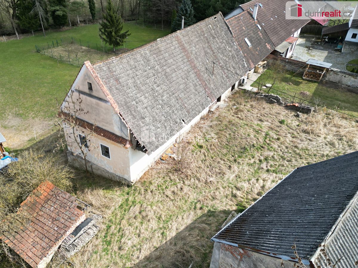 Prodej rodinného domu 140 m², pozemek 837 m²